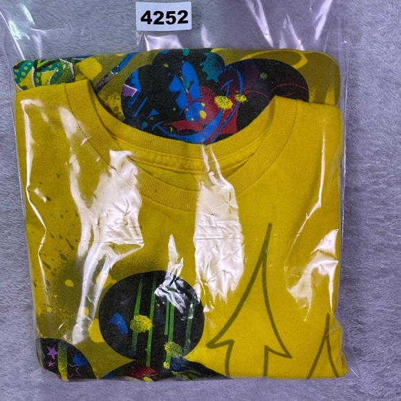 Disney Mens T-Shirt Sz Large Yellow Graffiti Mickey Mouse Graphic Streetwear Tee - Picture 6 of 6